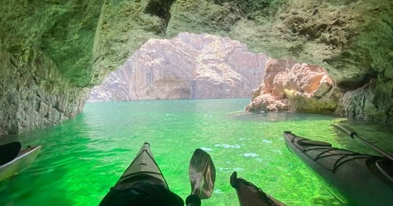 HOTEL PICKUP - Emerald Cove Kayak Tour