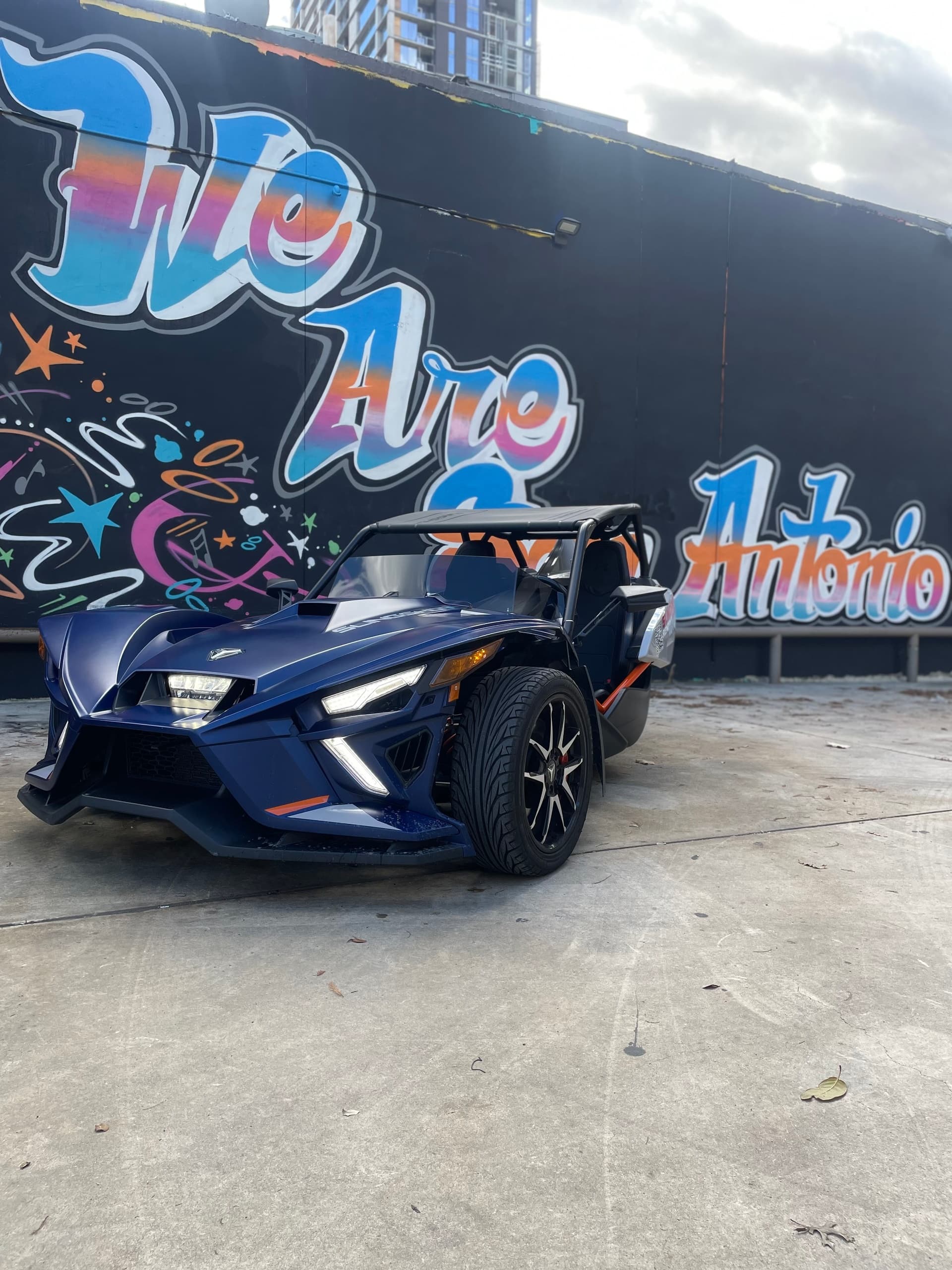 2 Hour Slingshot Rental