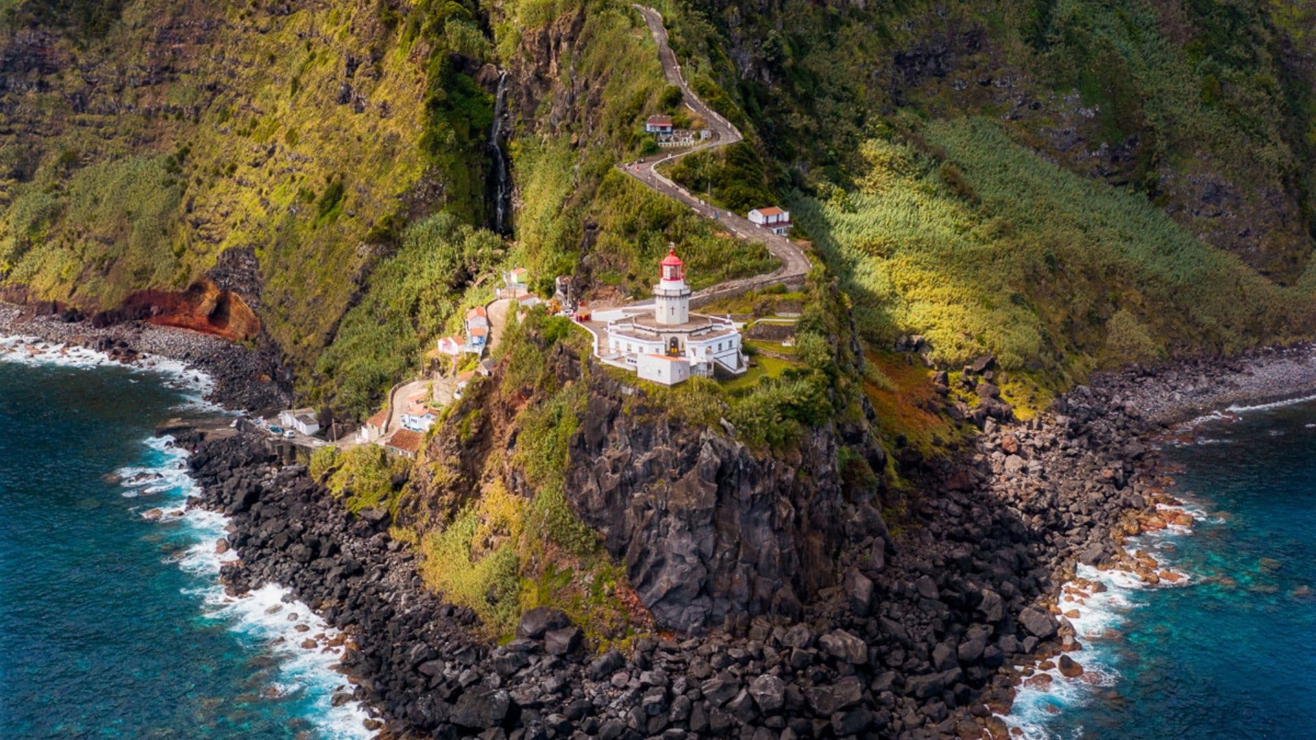 Passeio de carrinha ao Nordeste - Dia Inteiro