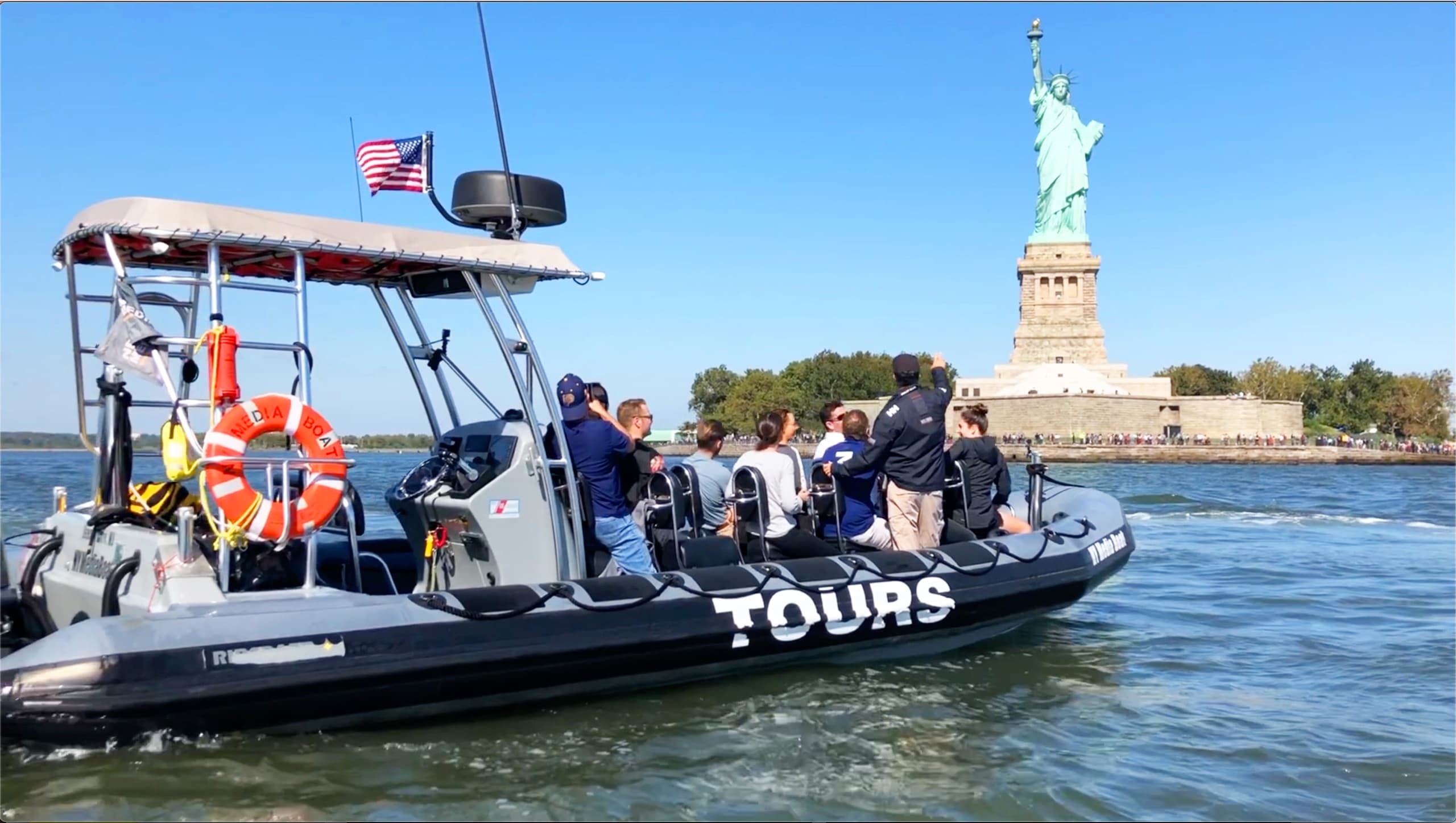 STATUE OF LIBERTY EXPRESS - Departing Downtown from North Cove Marina