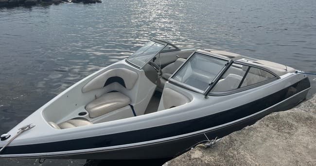 18' Crownline Rental