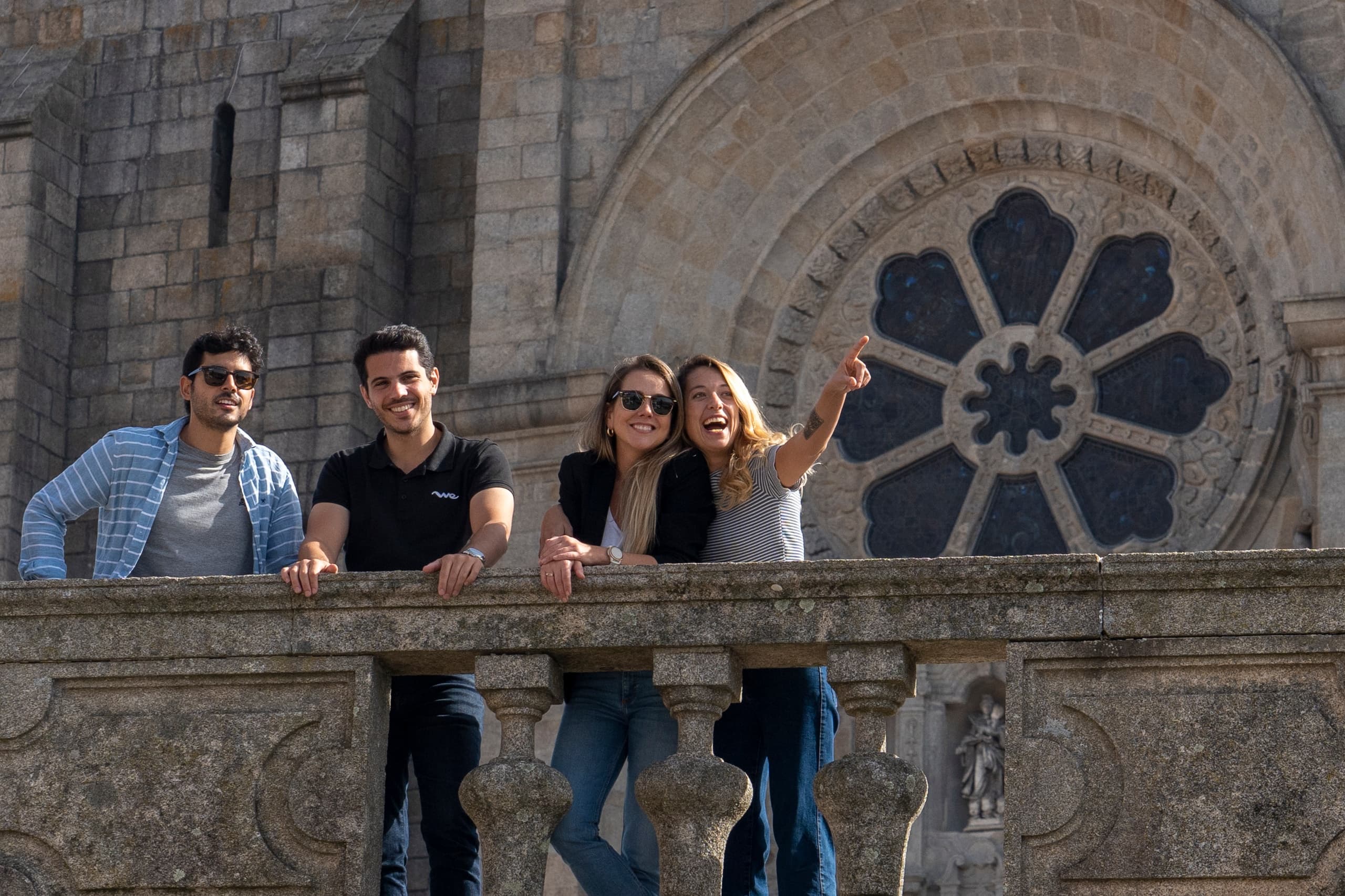Private Three Cities in One Day: Porto, Nazaré & Obidos