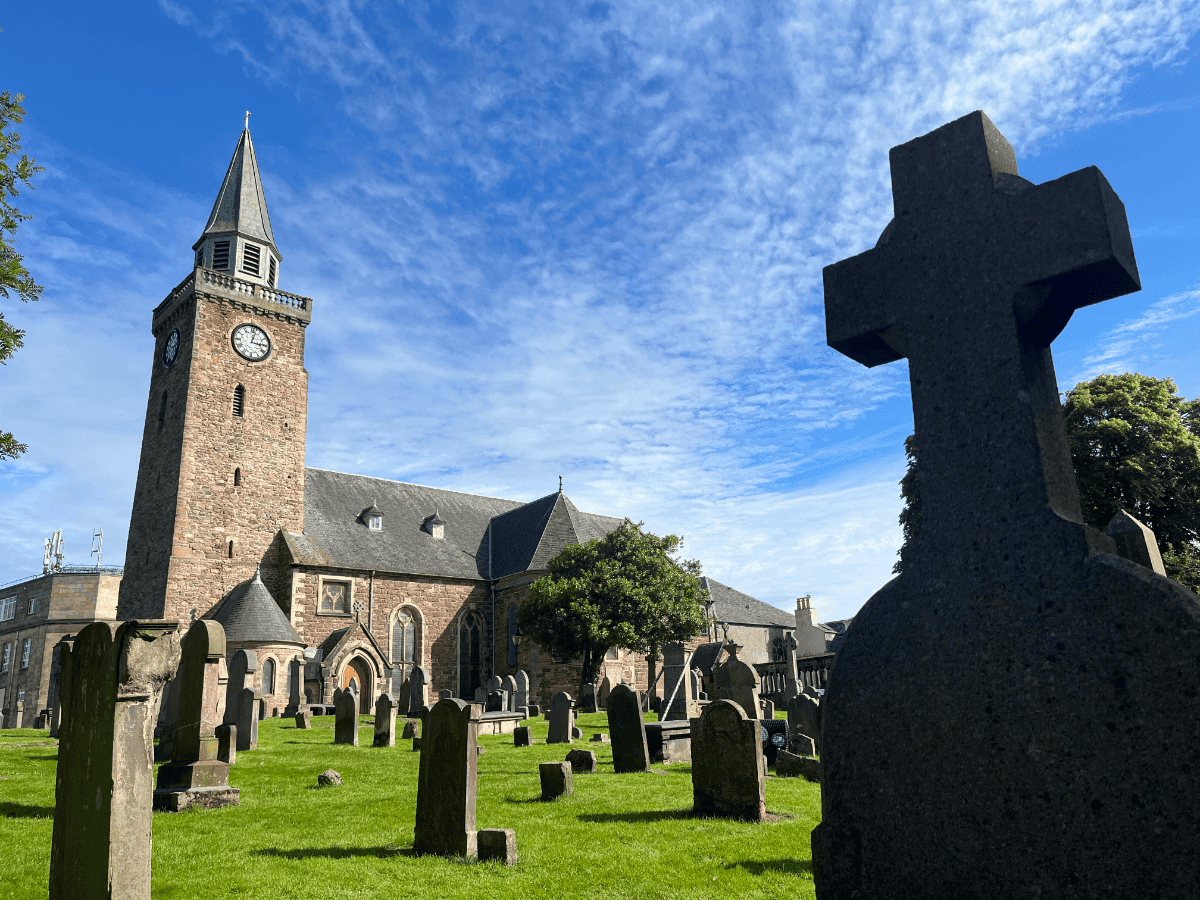 The Churchyard Tour