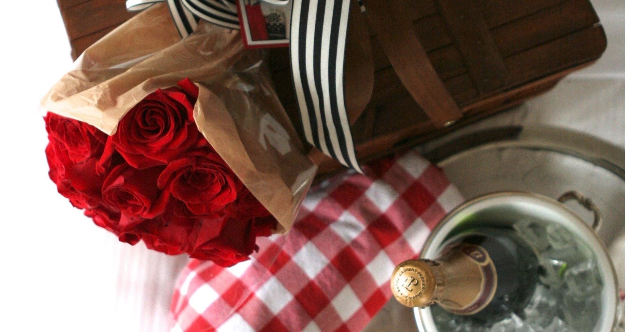 Romantic Basket for Two