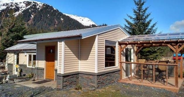 Oceanfront Inn Cabin