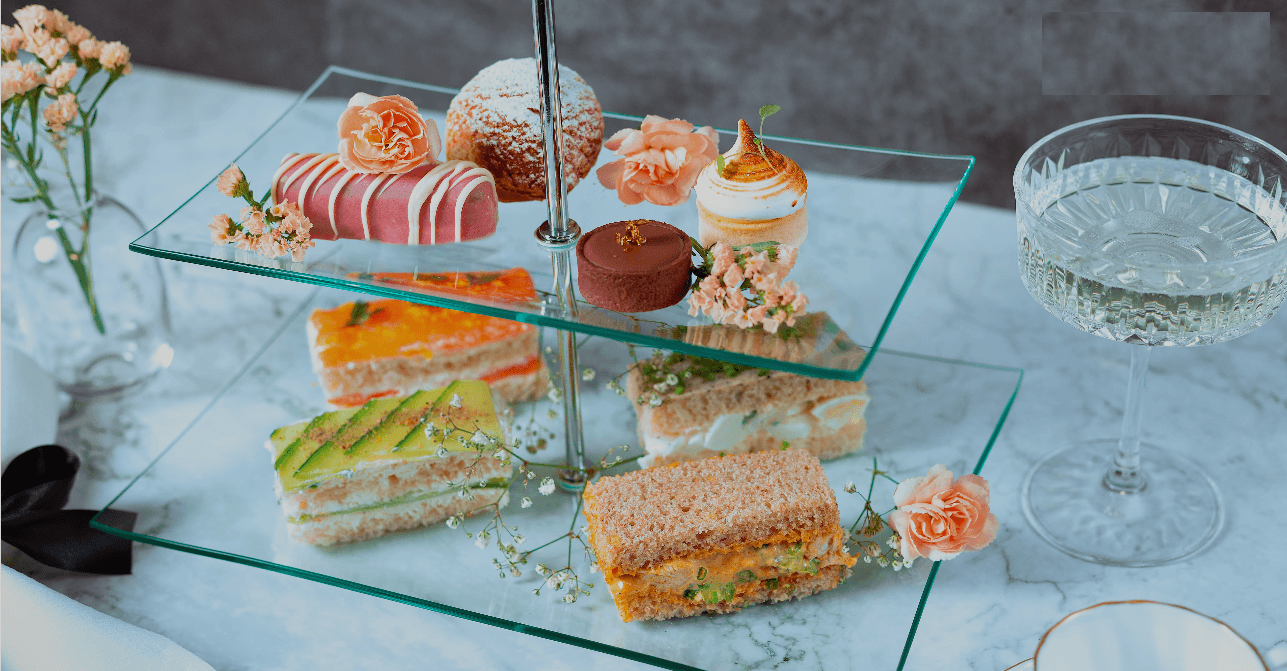 Halal Afternoon Tea Bus on Luxury Bus