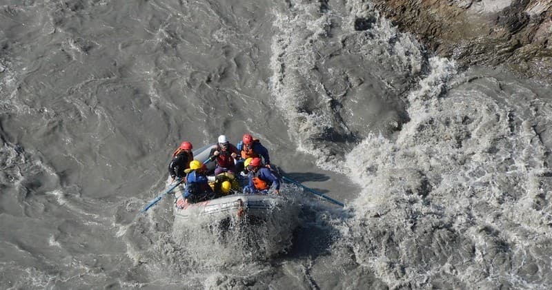 Canyon Run: Oar Raft