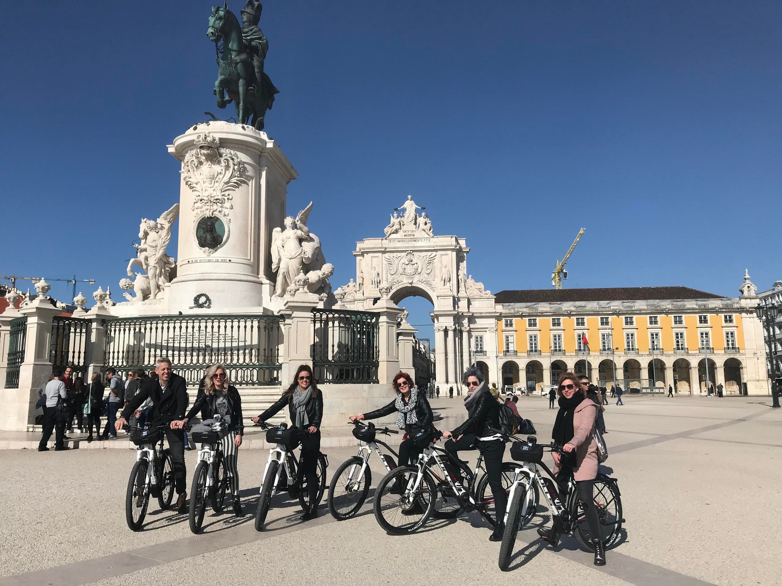 Central Lisbon e-bike Tour