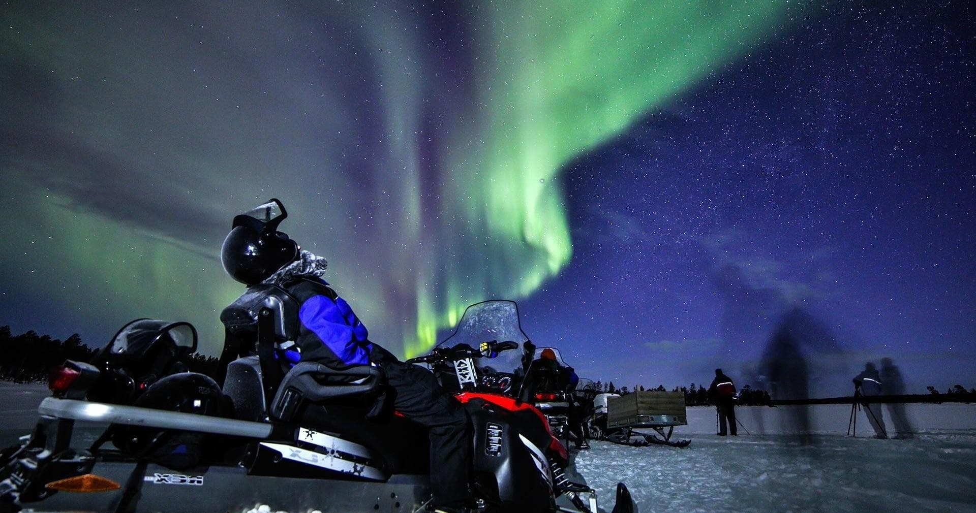 [A2] Aurora Hunting by Snowmobile (3h)