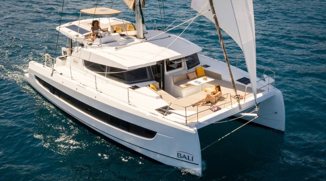 42' Wanderlust" Sailing Catamaran - Full Day Charter"