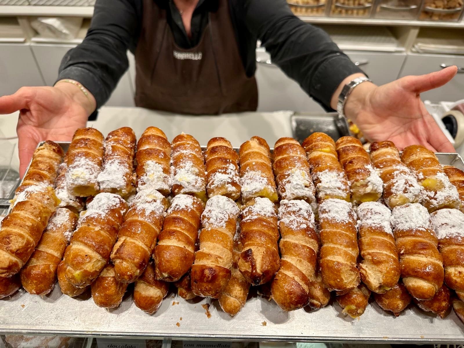 Tasty Milan Street Food Tour with Local Guide
