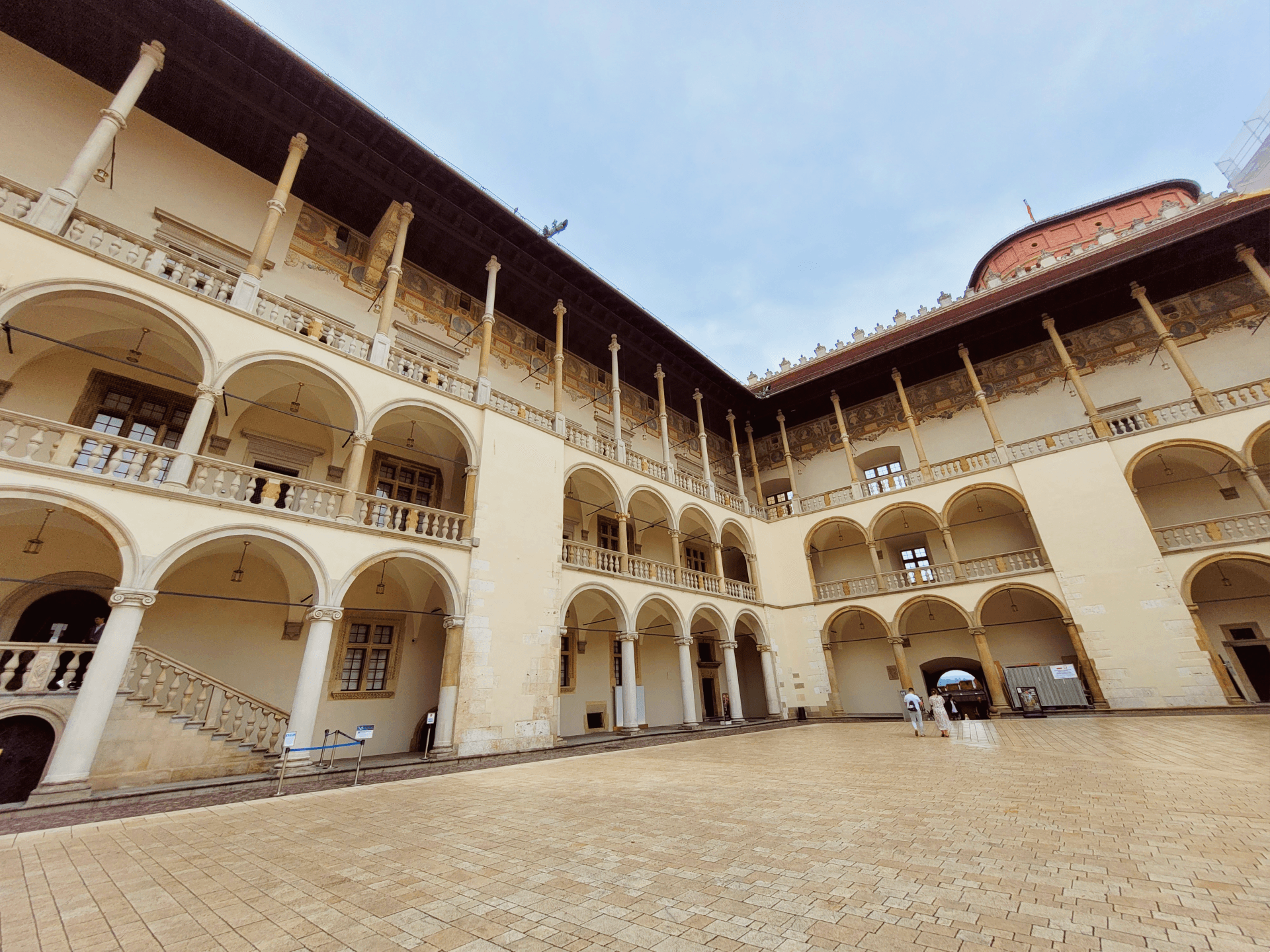 Wawel Królewskie Apartamenty i Wnętrza z Przewodnikiem | 1h PL