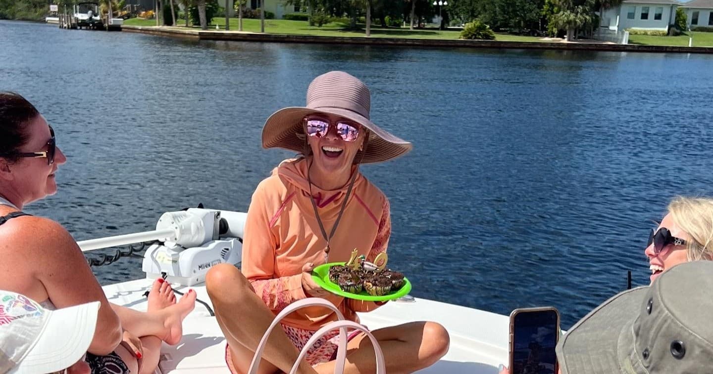 Private 4HR Eco Tour, Shelling and Fishing