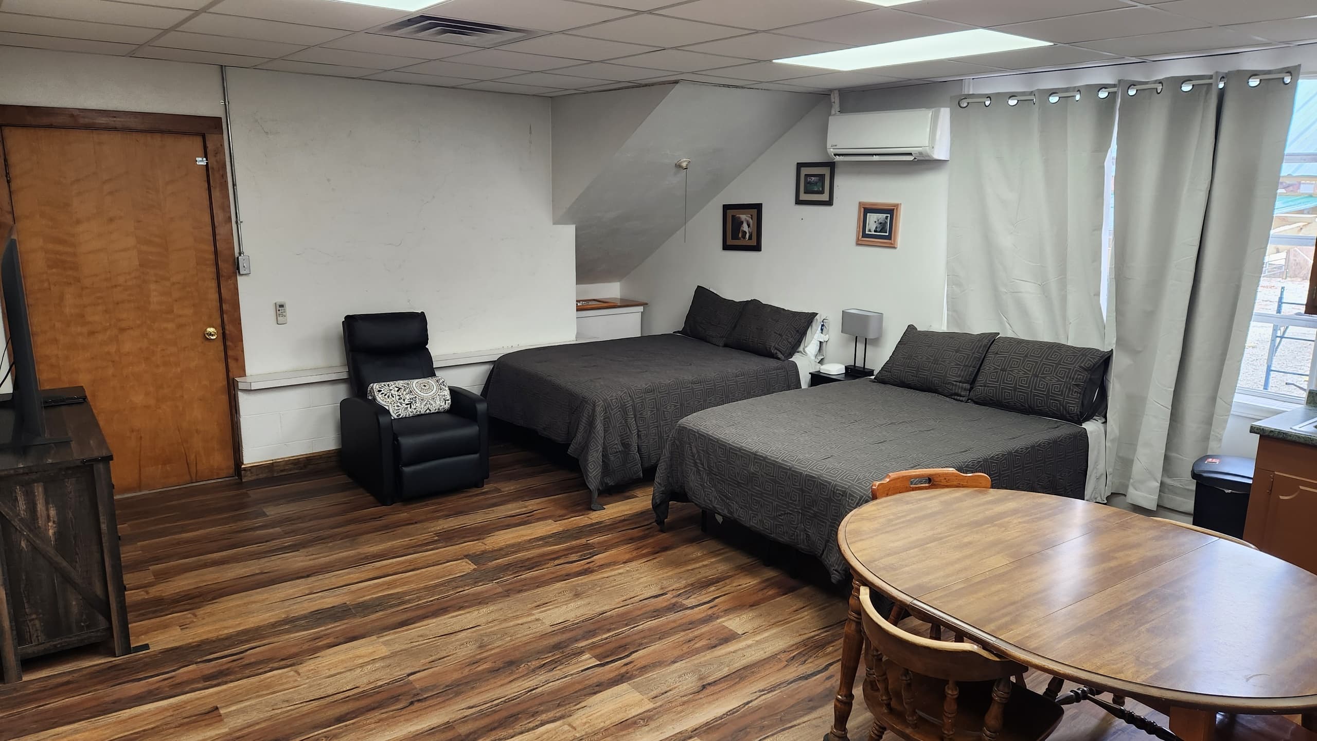 The Lodge - 1st Floor