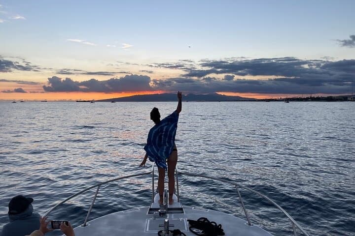 Waikiki Sunset Boat Cruise BYOB