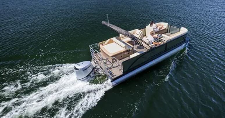 23' Pontoon Boat