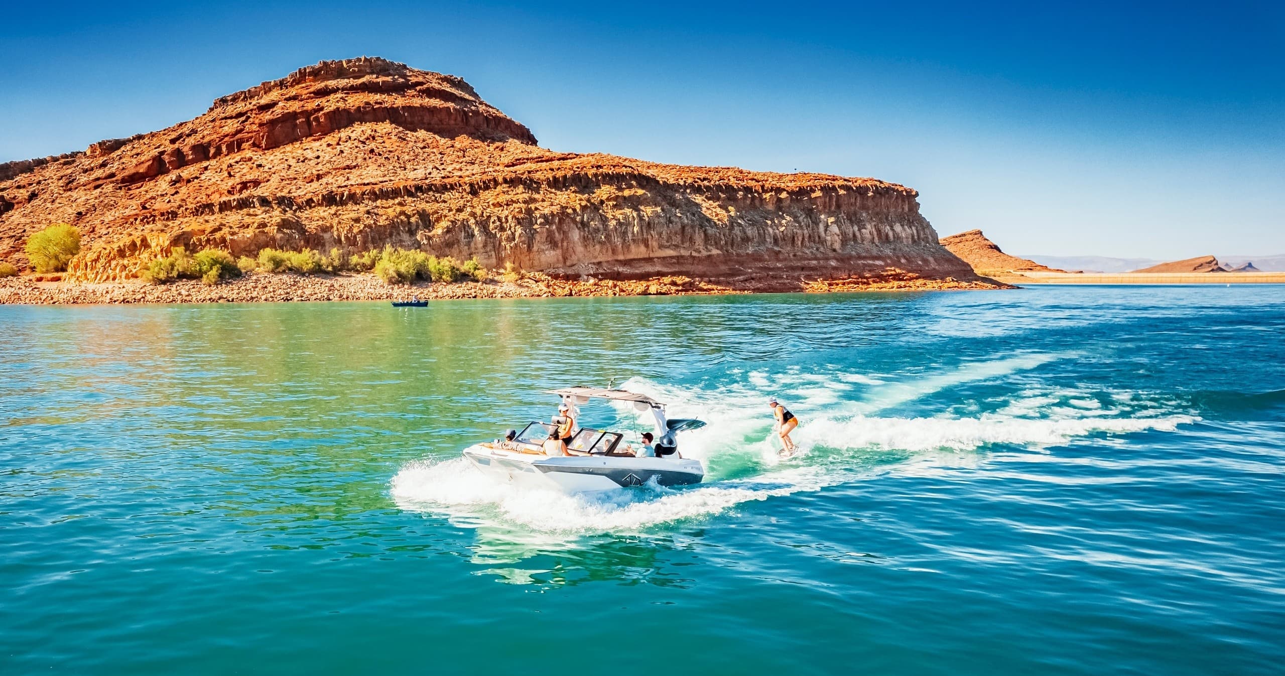 4 Days - Boat Adventure Rental