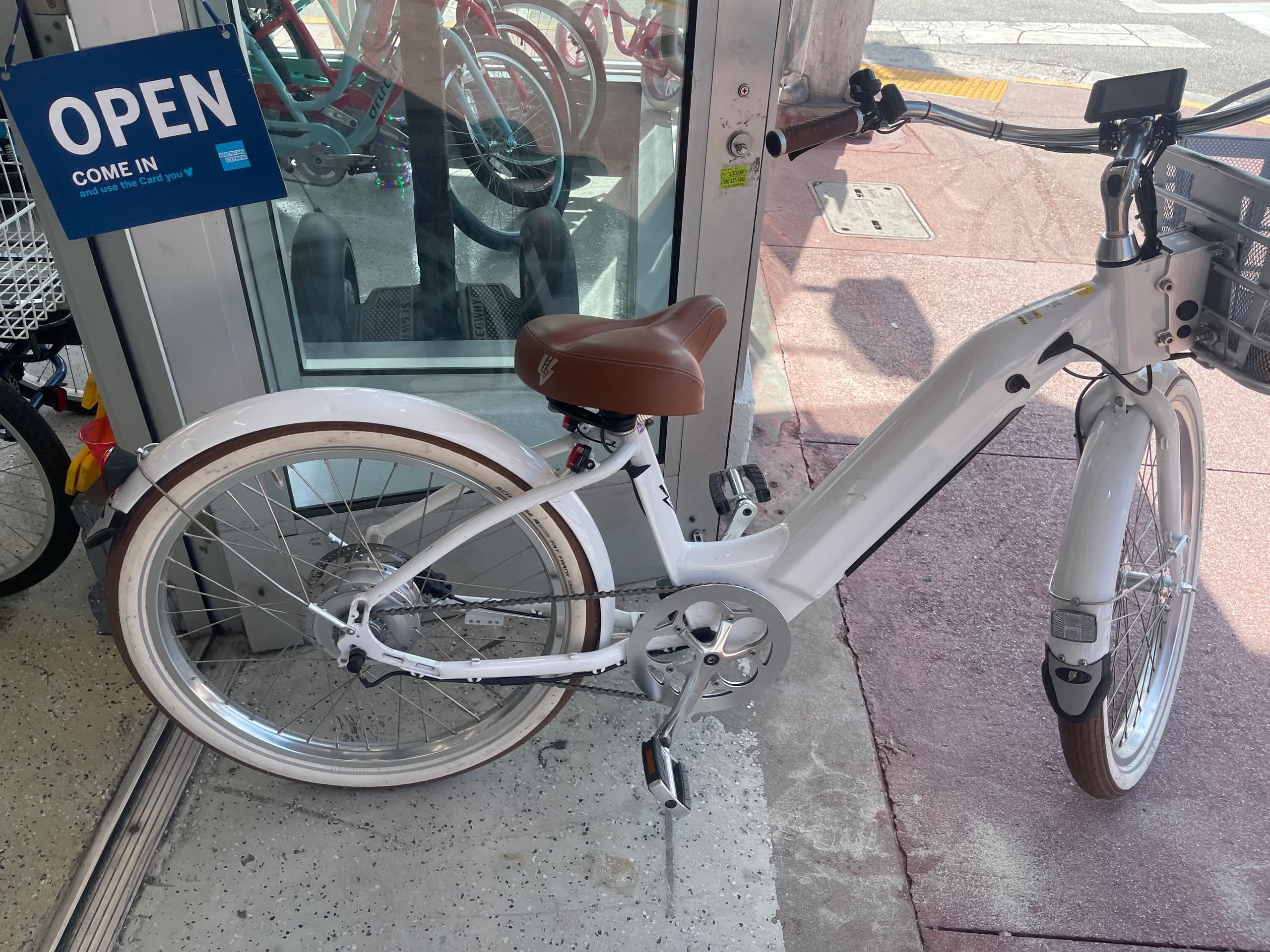 Electric Bike Tour In South Beach.