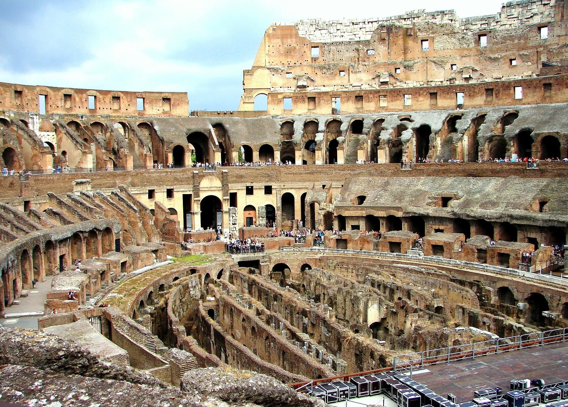 PRIVATE tour of Colosseum, Arena and Roman Forum