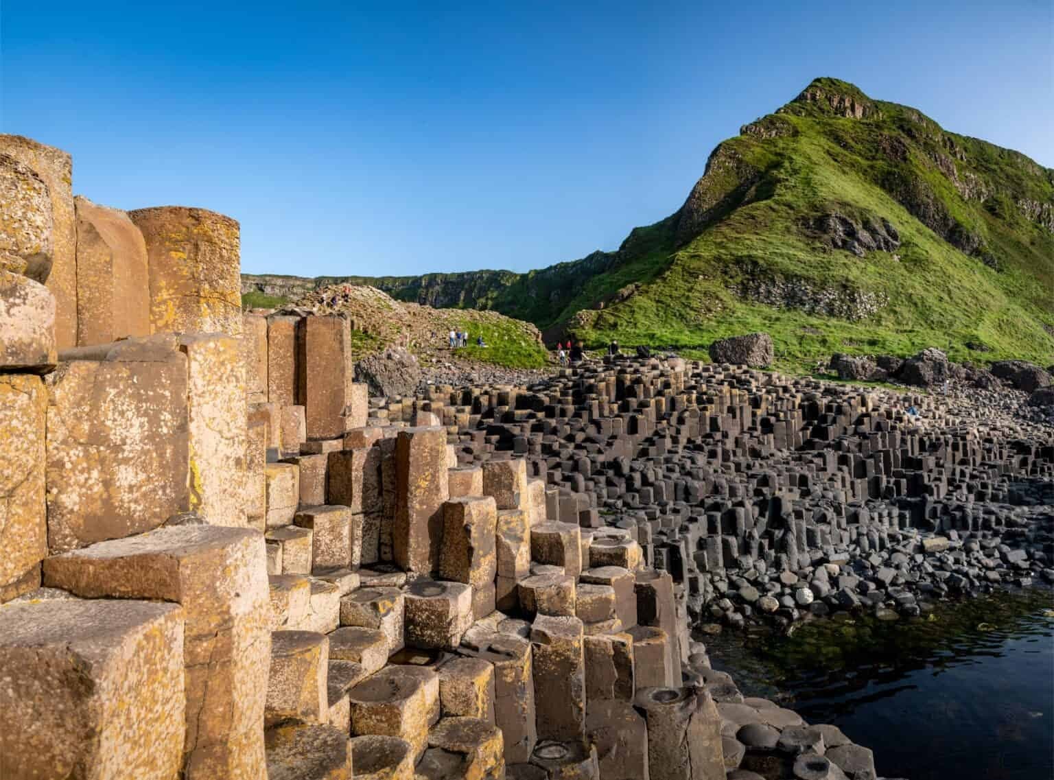 Belfast City, Giants Causeway & Dunluce Castle Private Tour