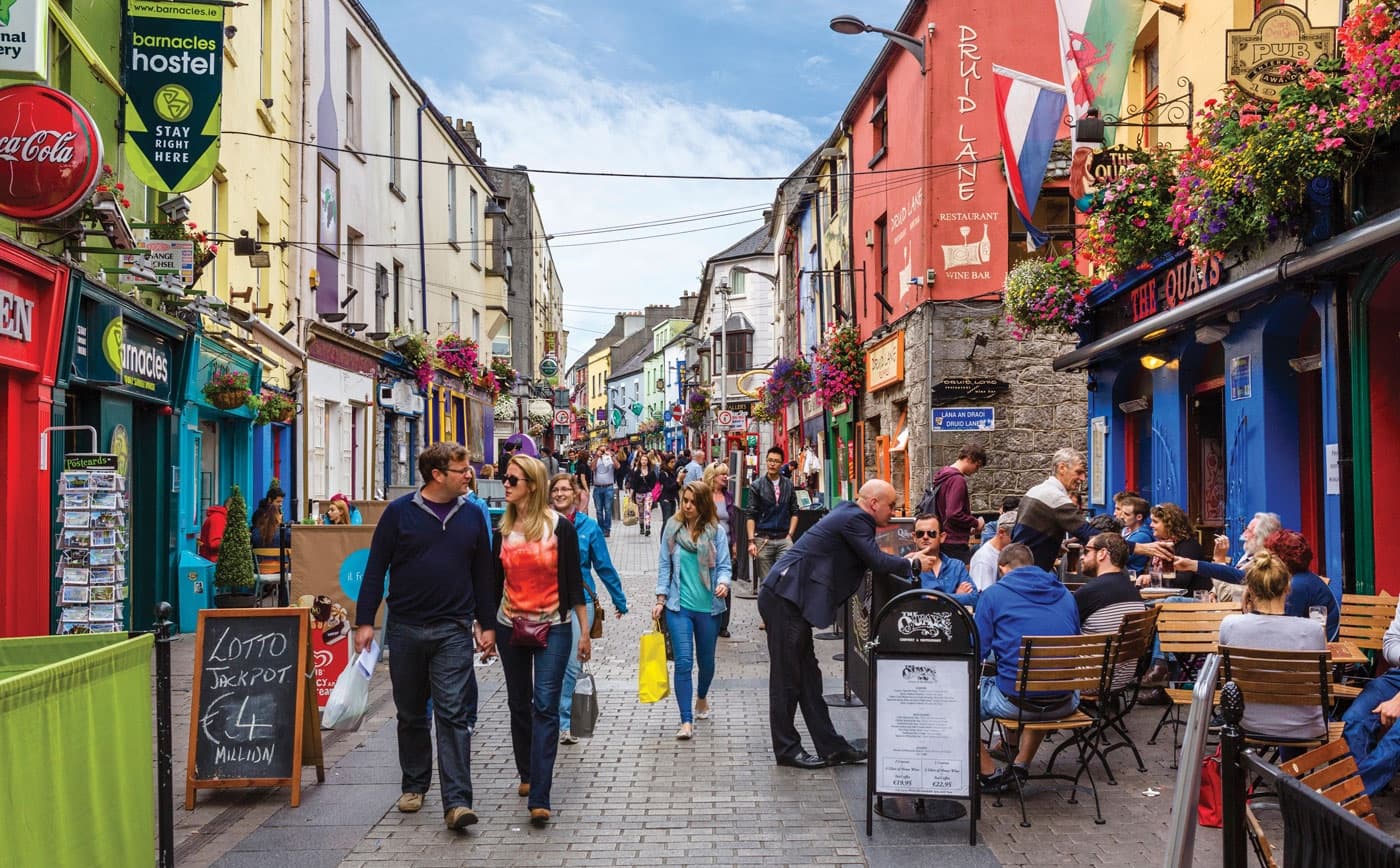 Galway Top Highlights & Claddagh Village Walking Tour