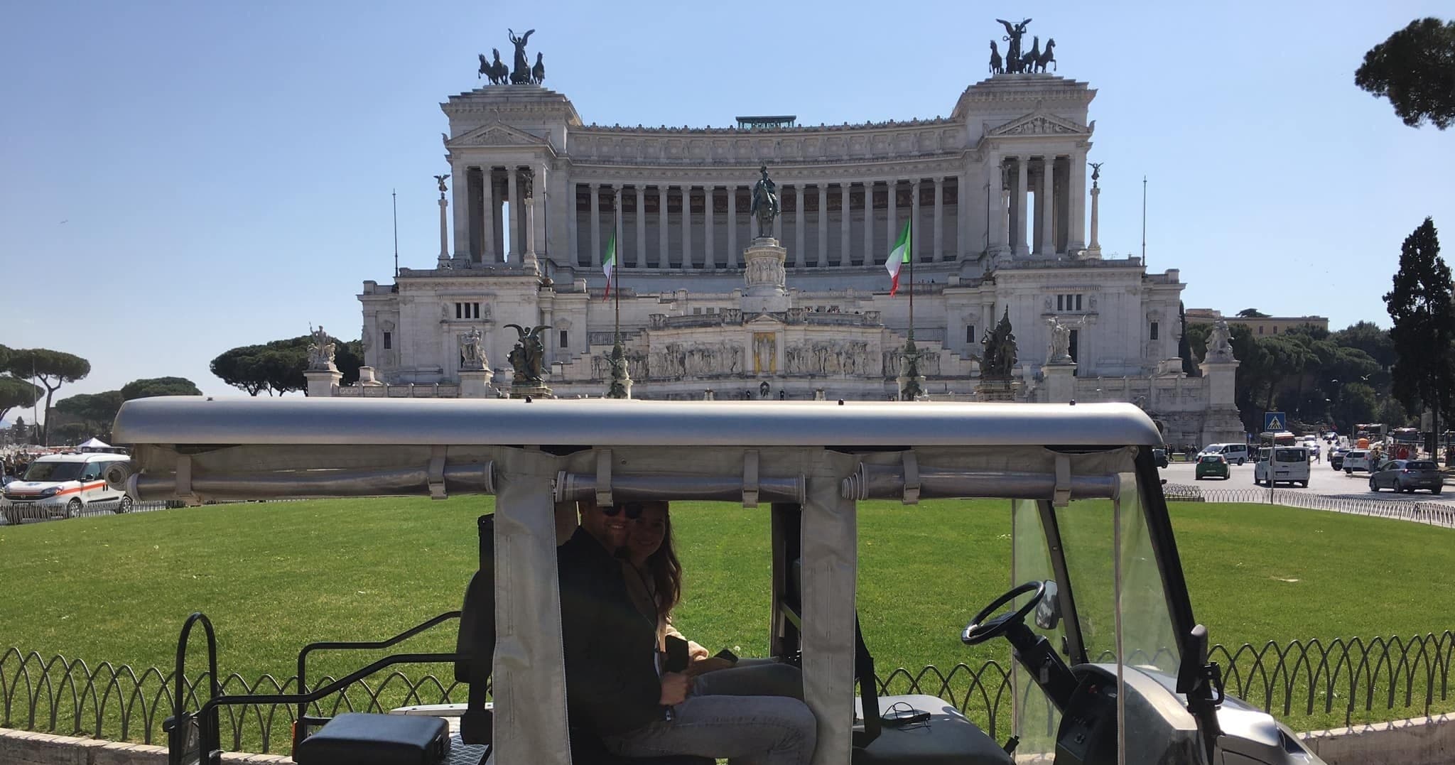 7 Hours • Full city tour with Catacombs Best of Rome in Golf Cart