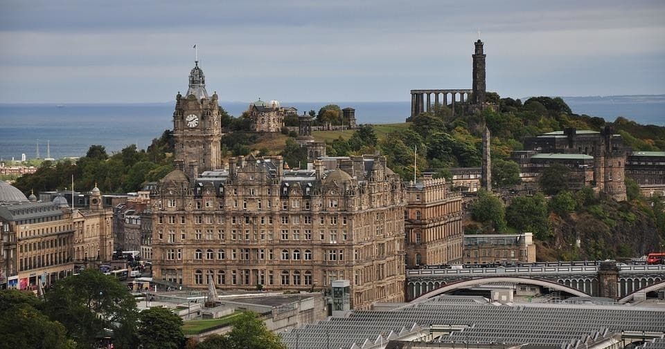 Edinburgh Guided Private Walking Tour