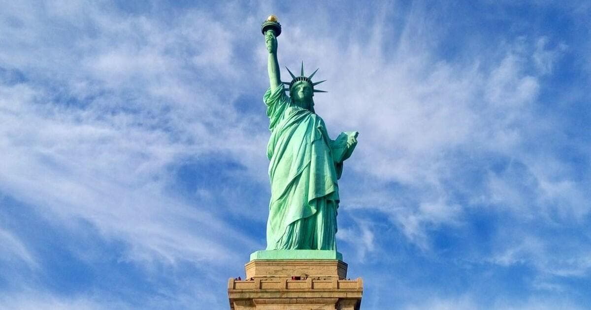 Statue of Liberty and Ellis Island Guided Tour