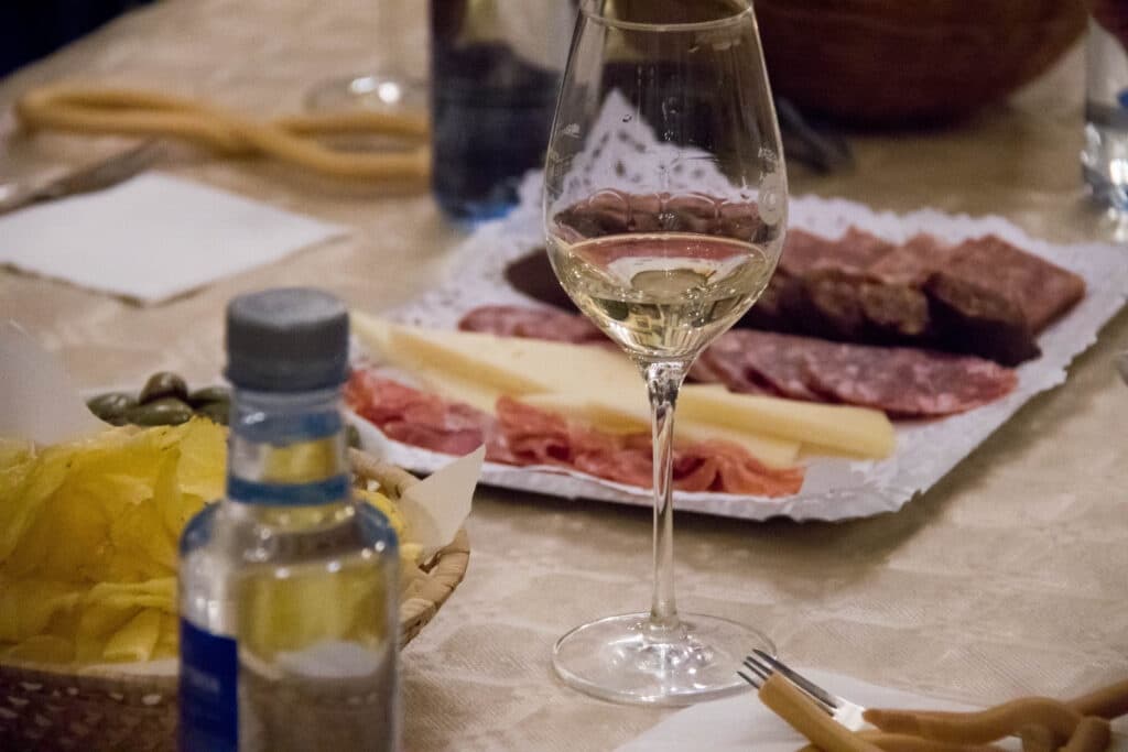 Visita con degustación 3 vinos y tapa