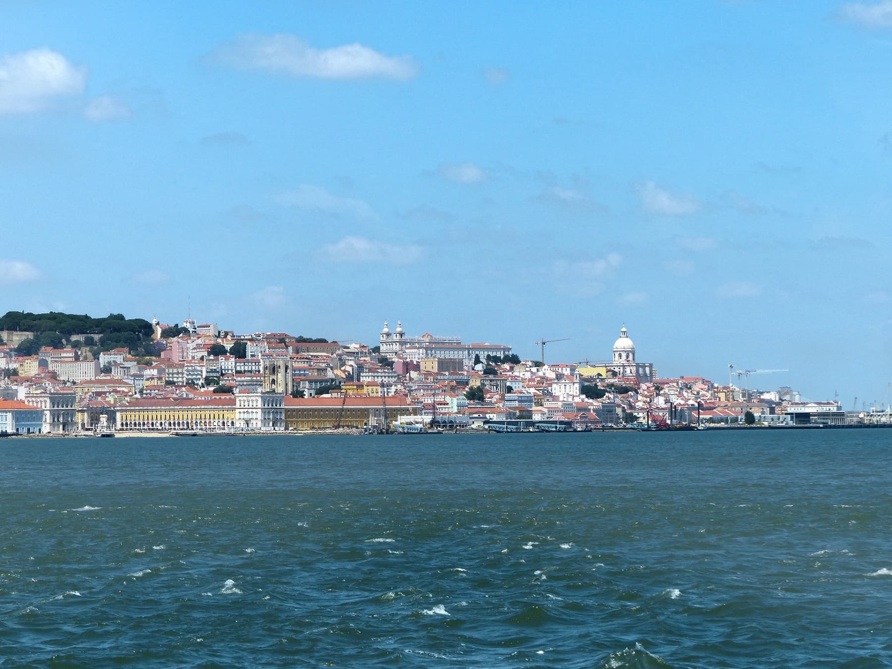 Private Tour to Cosmopolitan Lisbon Past and Present