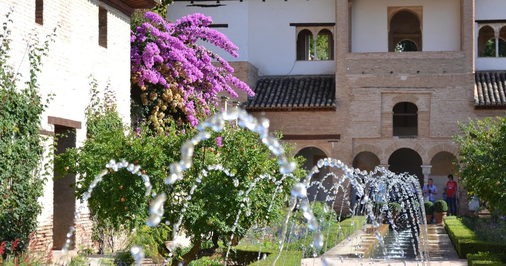 Tour con Audioguía: Alhambra, Jardines, Generalife y Alcazaba