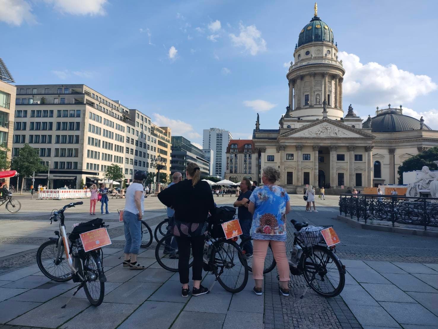 Öffentliche Tour: Klassik Highlight E-Bike Tour