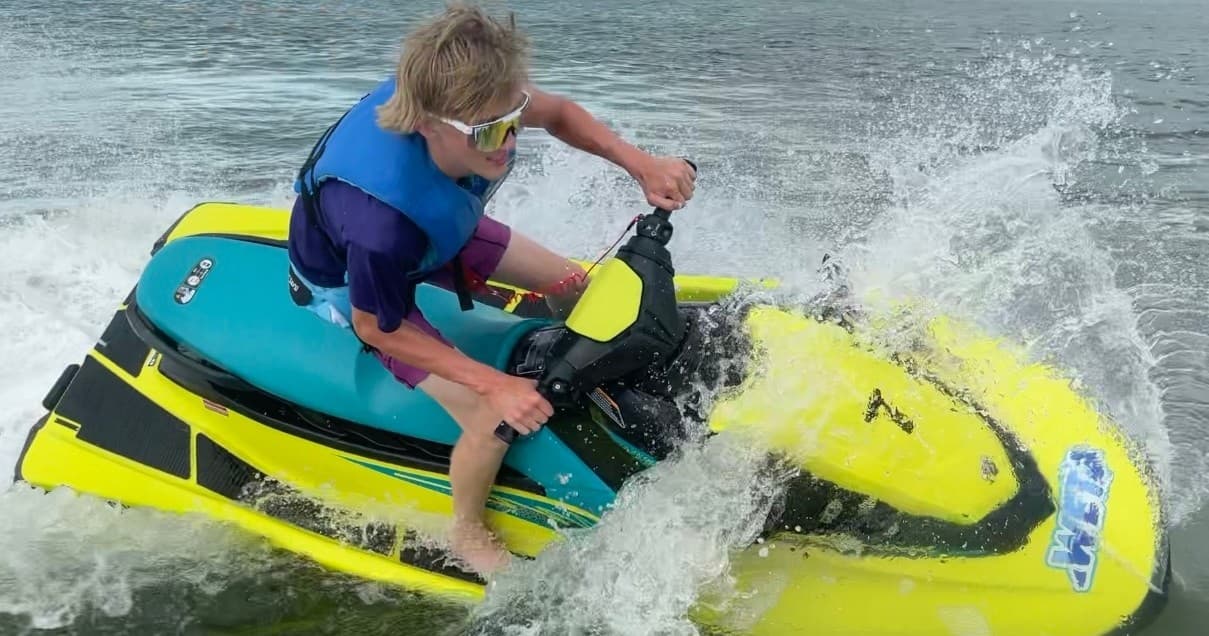 90 Minute Jet Ski Hybrid Tour