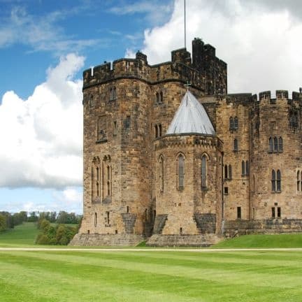 1-Day Alnwick Castle, Holy Island & Scottish Borders