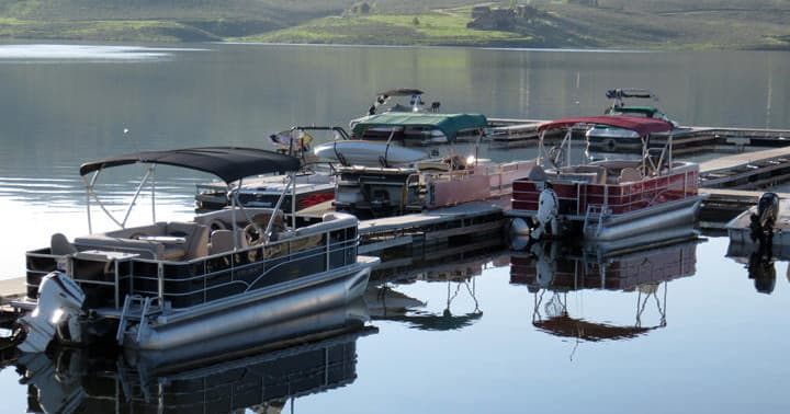 Half Day Pontoon Boat Rental at Stagecoach Marina