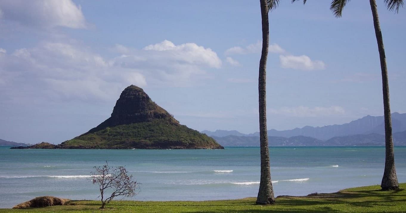 Oahu's Epic China Mans Hat" & The Windward Island Experience"
