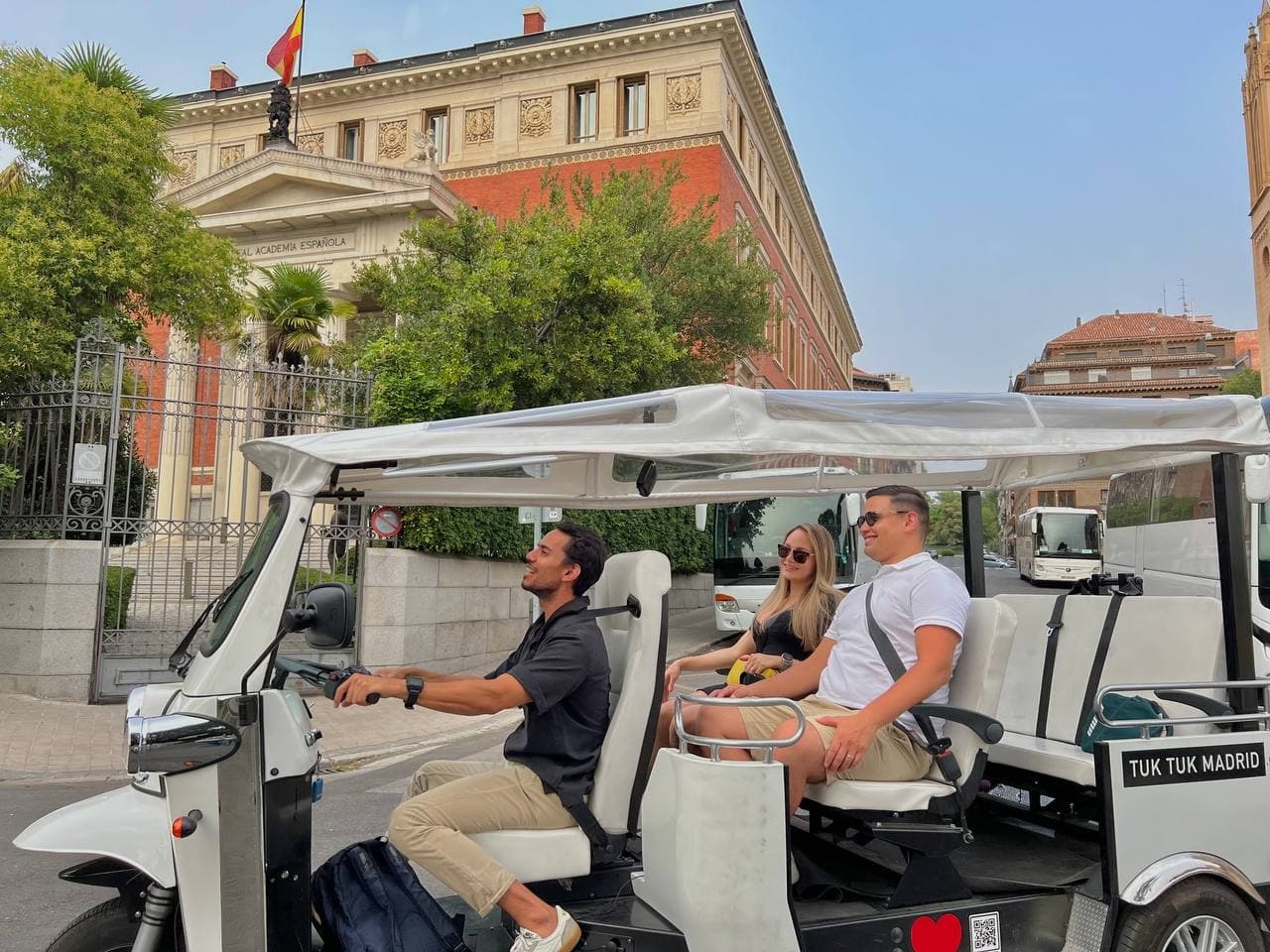 Tour The Highlight: 90 min por Madrid
