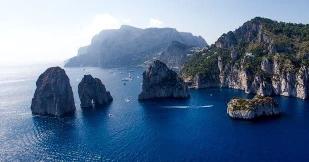 Capri - Tour privato. Sosta alla Grotta Azzurra.
