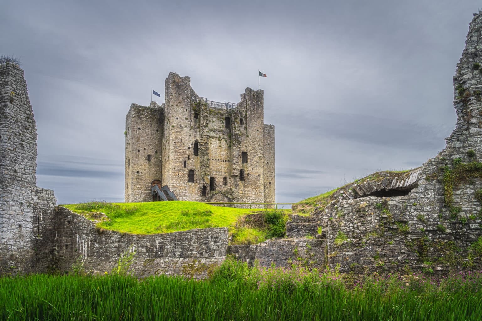 Castles & Whiskey Tour