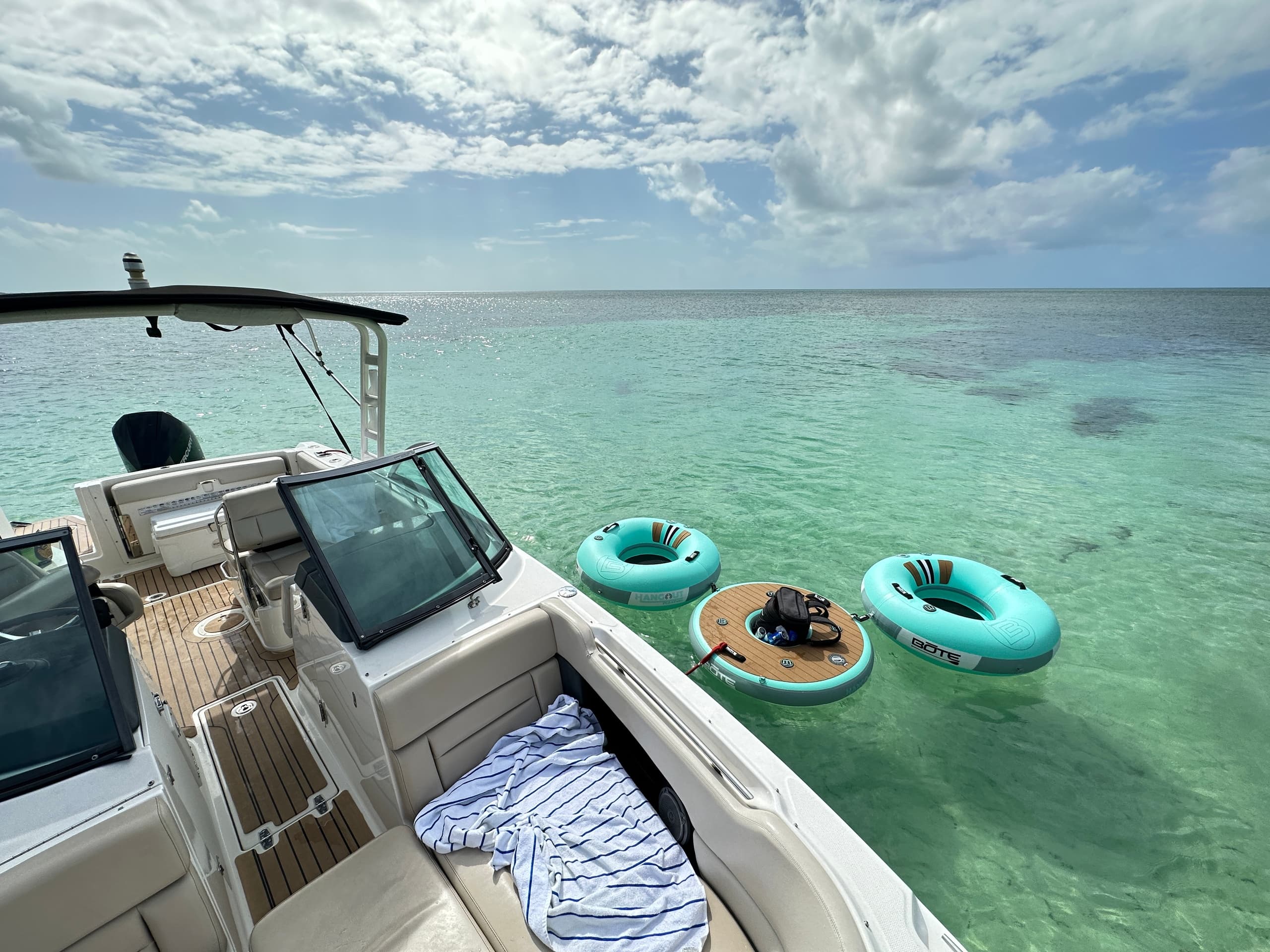 5Hour Multiple  Sandbar Hangout Boston Whaler