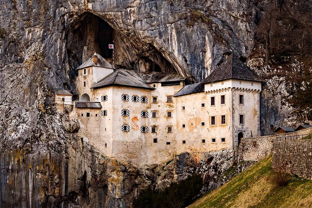 Postojna Cave & Predjama Castle - ALL INCLUSIVE