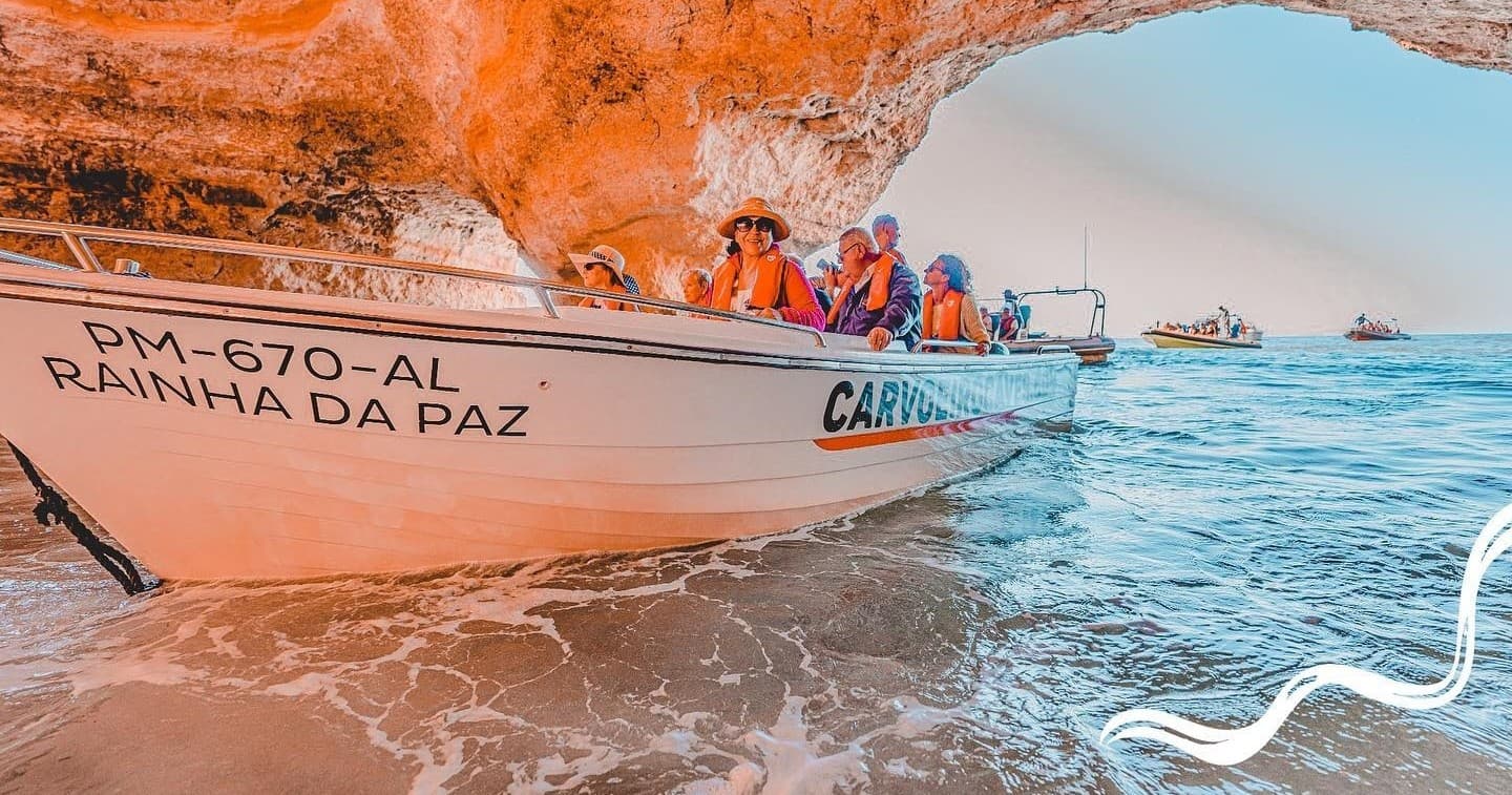 Excursão Privada às Grutas de Benagil e Marinha