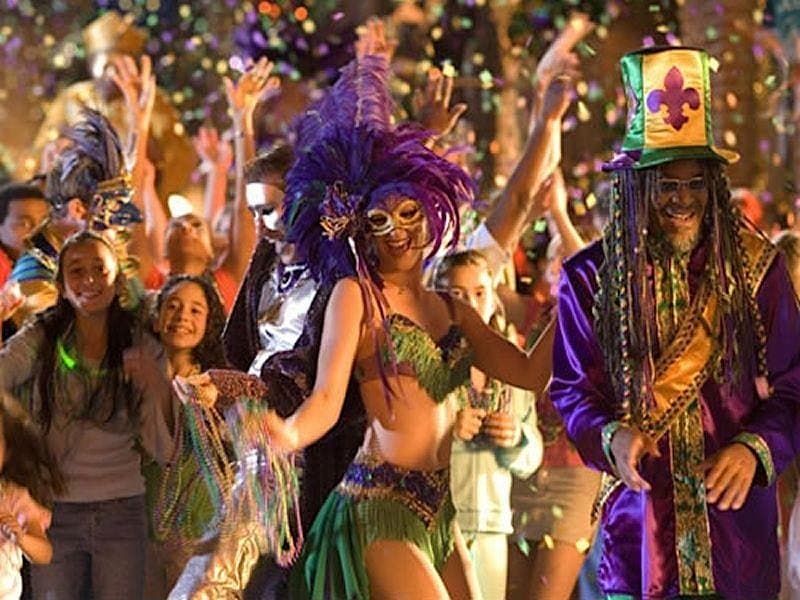 Pensacola Mardi Gras Party Tour and Scavenger Hunt