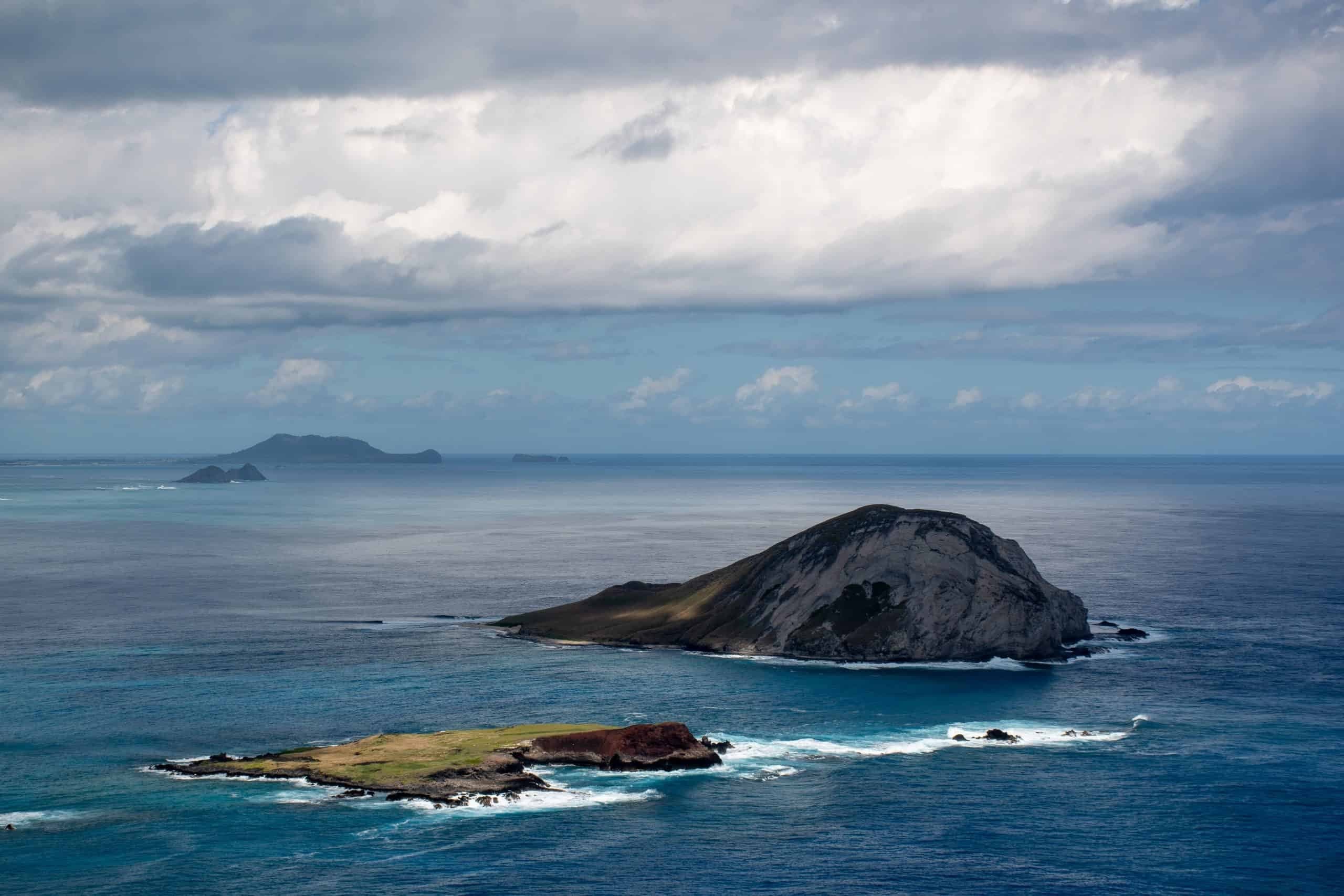 Small Group - Secret Oahu Half Circle Island Tour from Honolulu