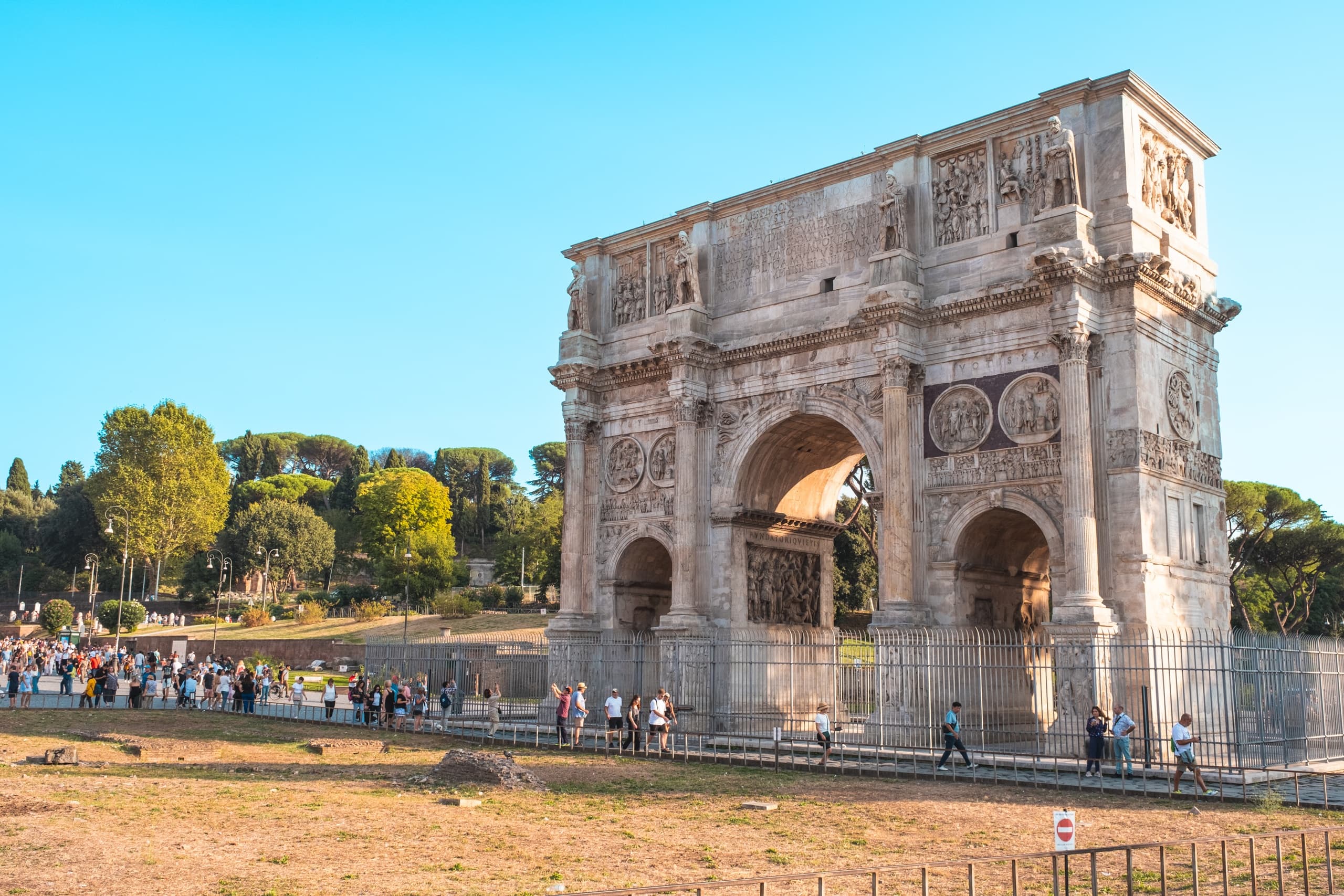 Colosseum, Palatine, Forum & Arena Entry Ticket with Audio Guide