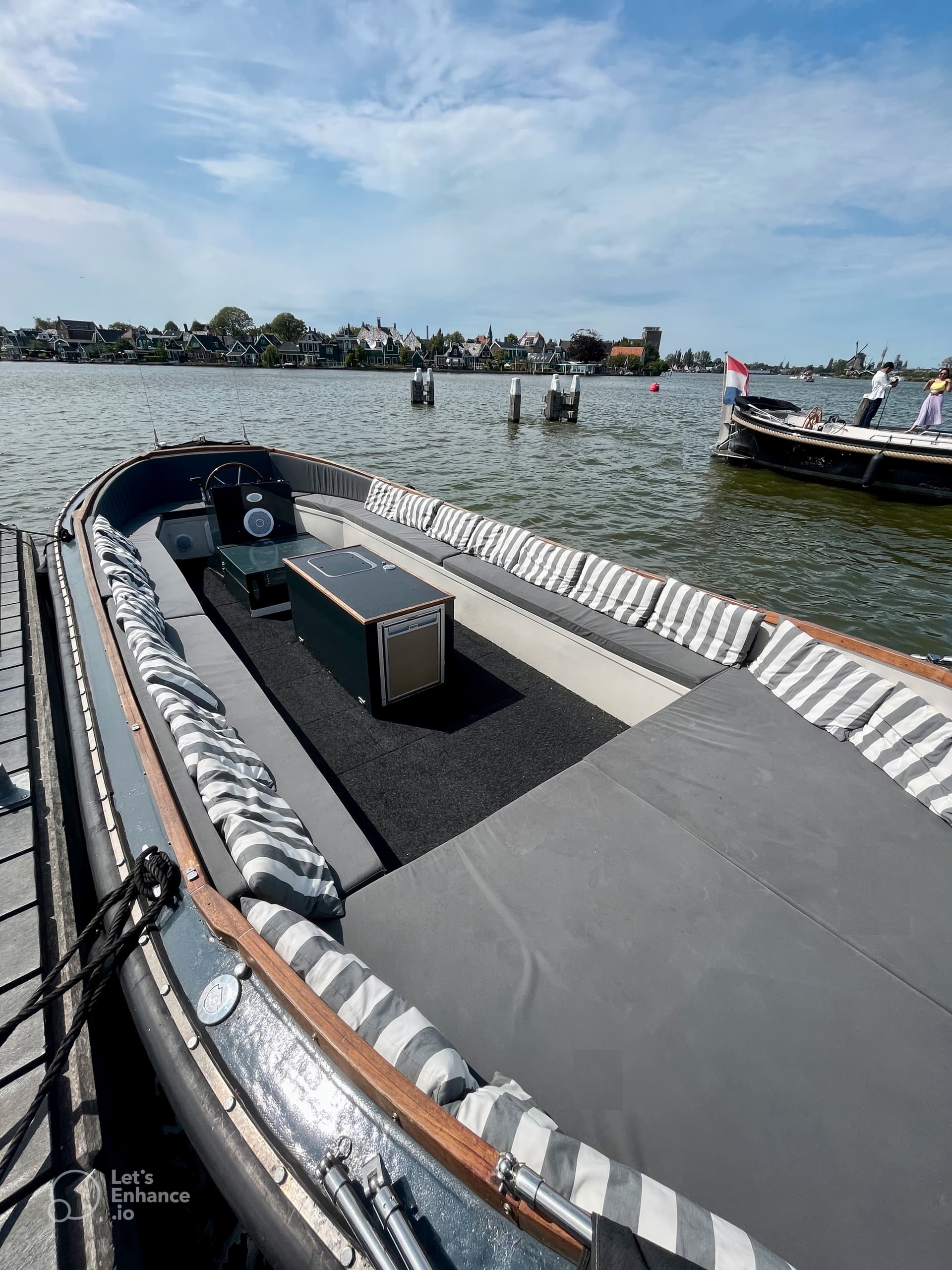 Private Cruise on open boat with skipper