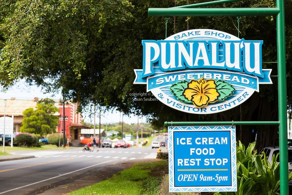 Punalu'u Bakery/Beach and Volcanoes National Park