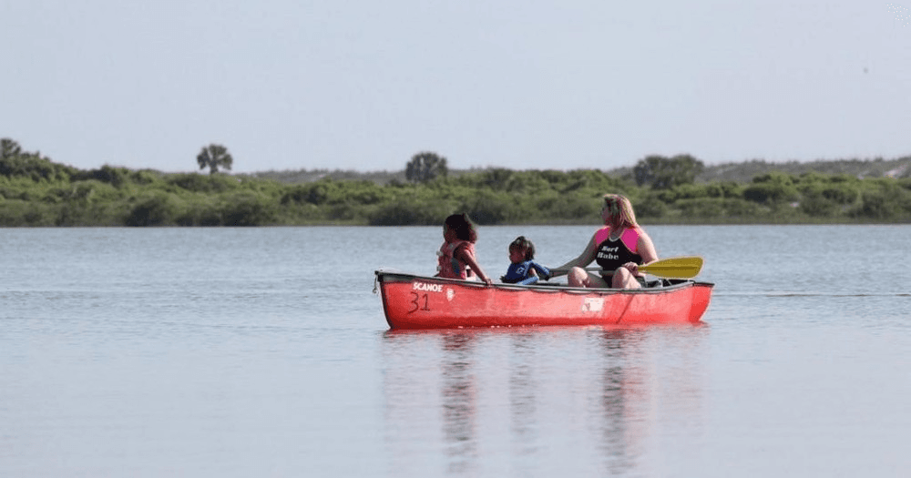 Canoes Rentals