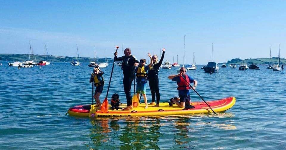Giant Paddleboard Hire