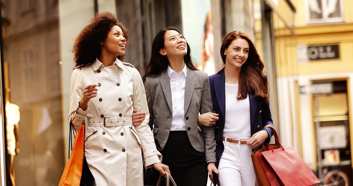 Milan Shopping Tour with aperitif